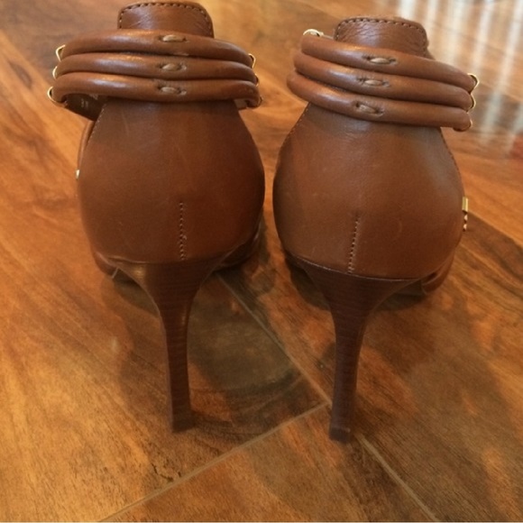 Tory Burch Heels - Picture 4 of 6